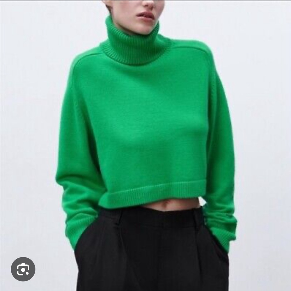 Zara green pullover